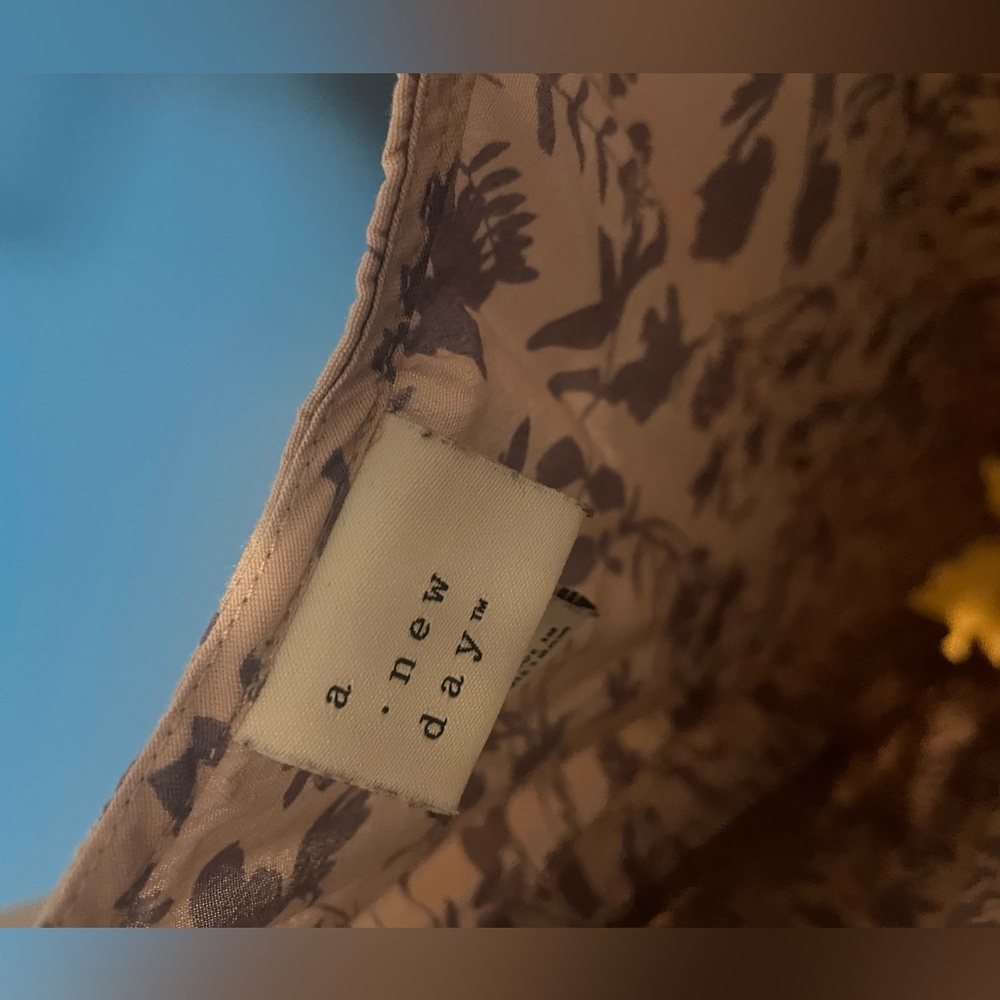 A New Day Lavendar Floral Dress - Picture 2 of 7